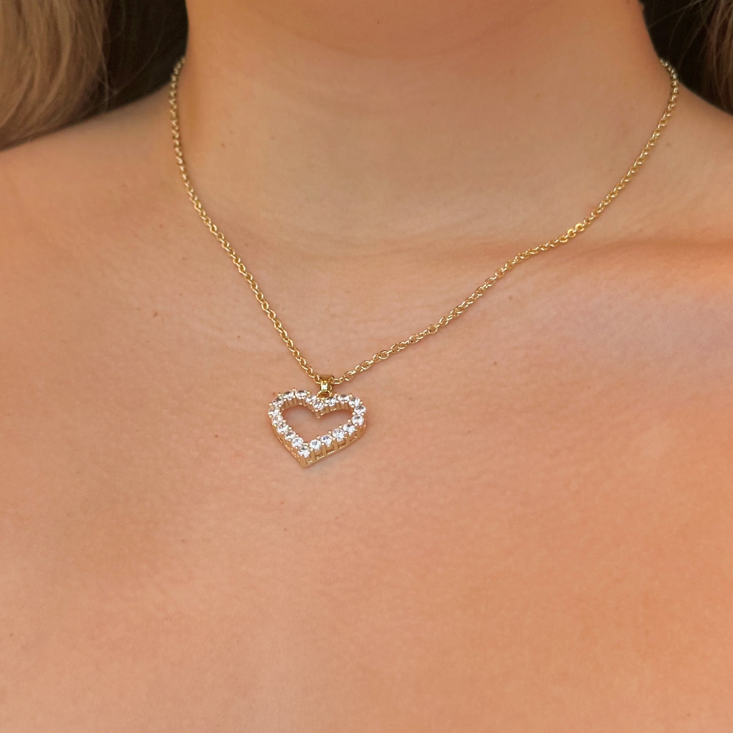 Iced Heart Necklace (18k Gold Plated)